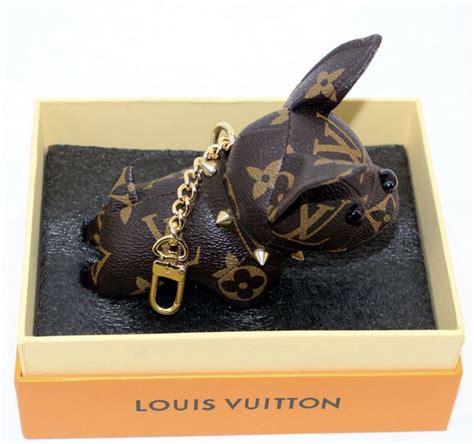 louis vuitton bulldog keychain|louis vuitton keychain pouch.